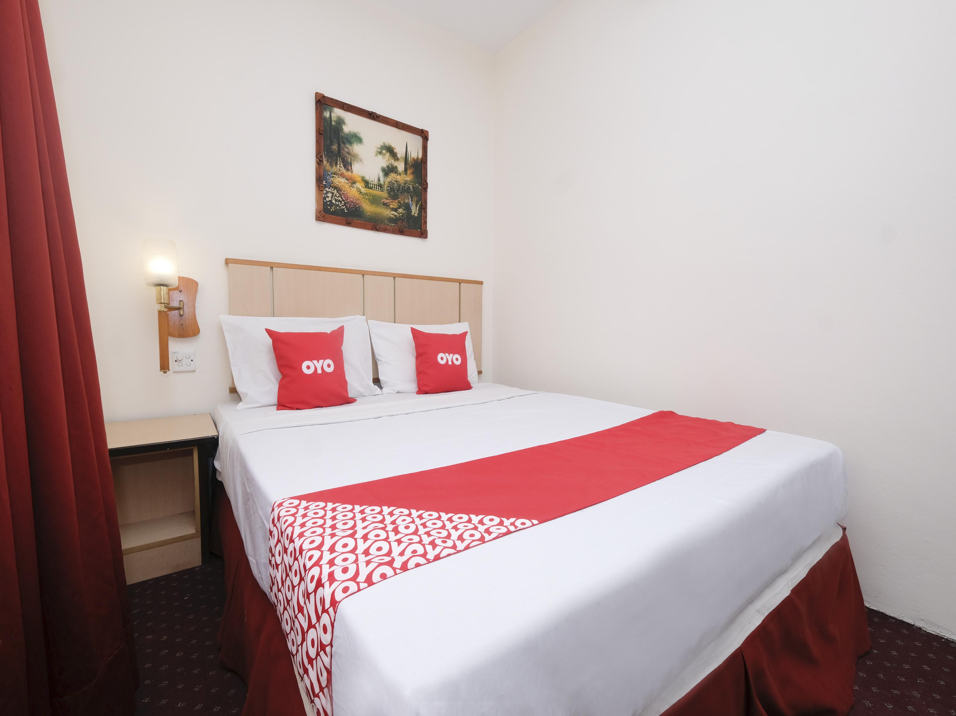 Hotel Sri Sutra - Sungai Buloh ペタリンジャヤ エクステリア 写真
