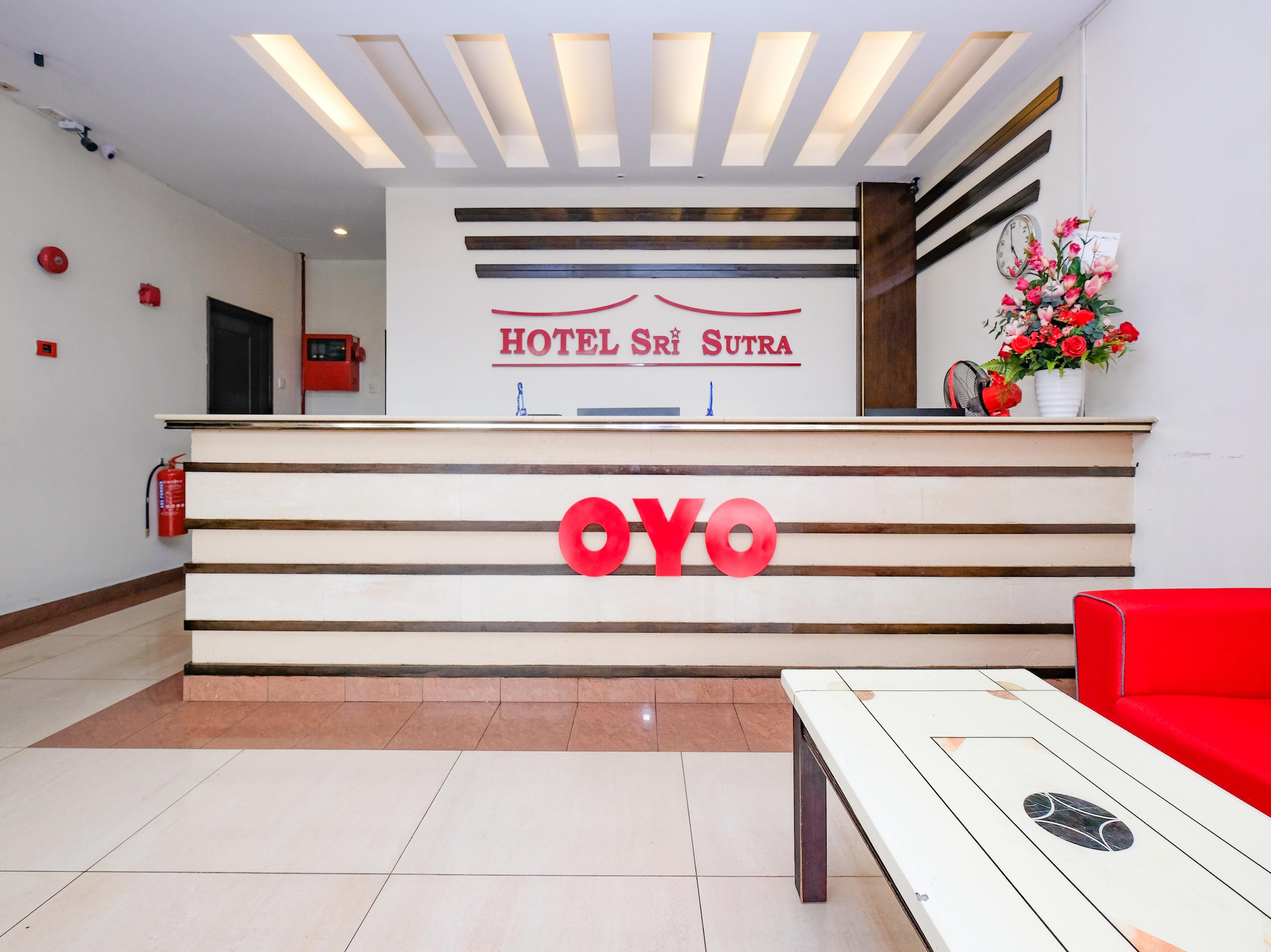 Hotel Sri Sutra - Sungai Buloh ペタリンジャヤ エクステリア 写真