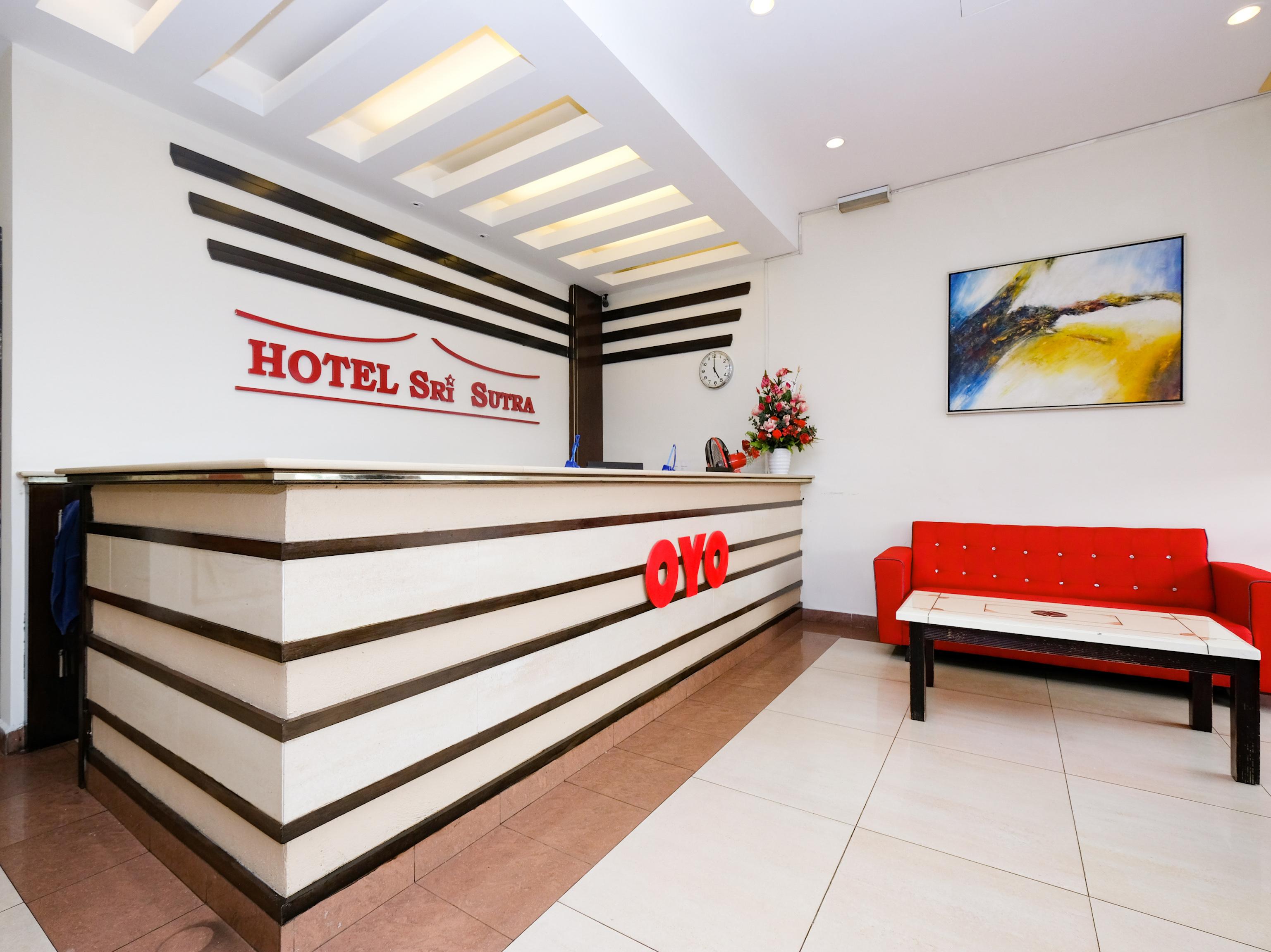 Hotel Sri Sutra - Sungai Buloh ペタリンジャヤ エクステリア 写真